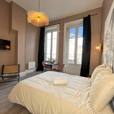 Suite Petra Λυών Εξωτερικό φωτογραφία