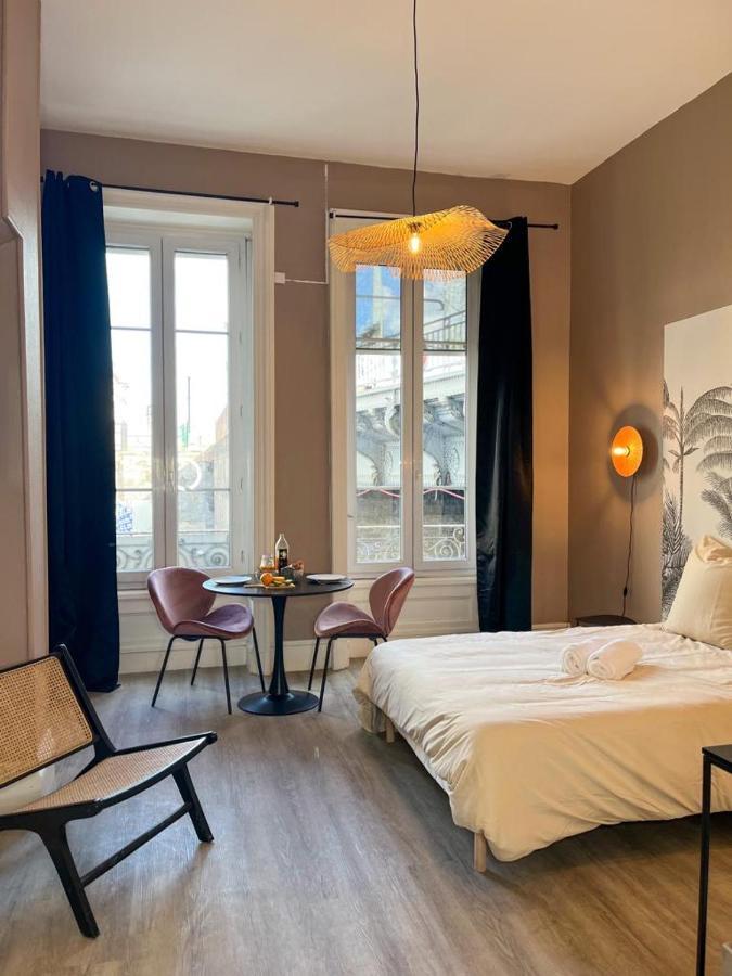 Suite Petra Λυών Εξωτερικό φωτογραφία